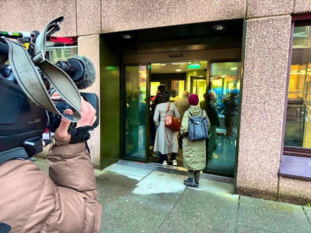 Shooting at a picture of the Virgin Mary: Court finds Sanija Ameti ...