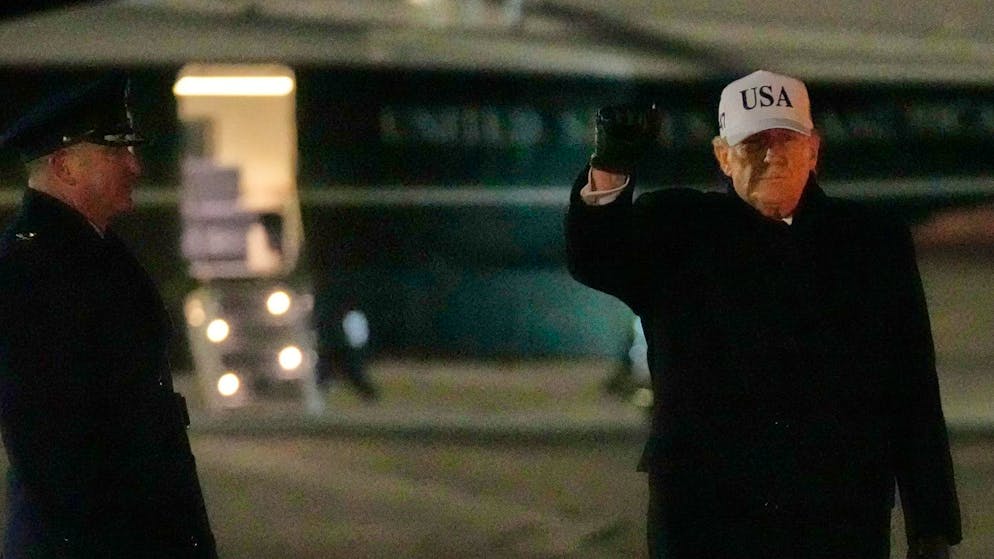 Donald Trump am 27. Januar auf der Joint Base Andrews im US-Bundesstaat Maryland.