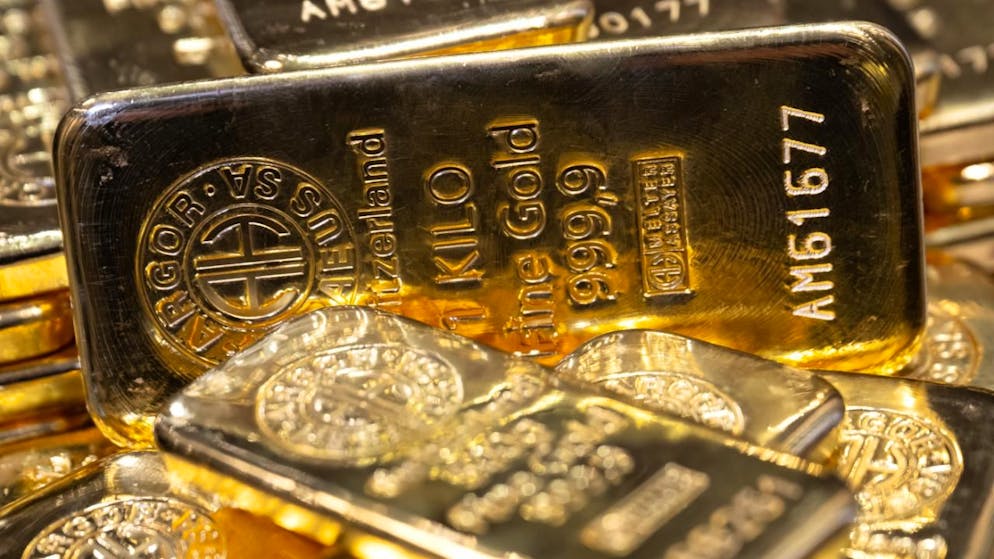 Die Goldrally geht mit hohem Tempo weiter. Nachdem Aussagen von US-Präsident Donald Trump zum Dollar den Goldpreis am späten Dienstagabend auf ein weiteres Rekordhoch getrieben hatten, zog die Notierung am Mittwoch weiter an. (Archivbild)
