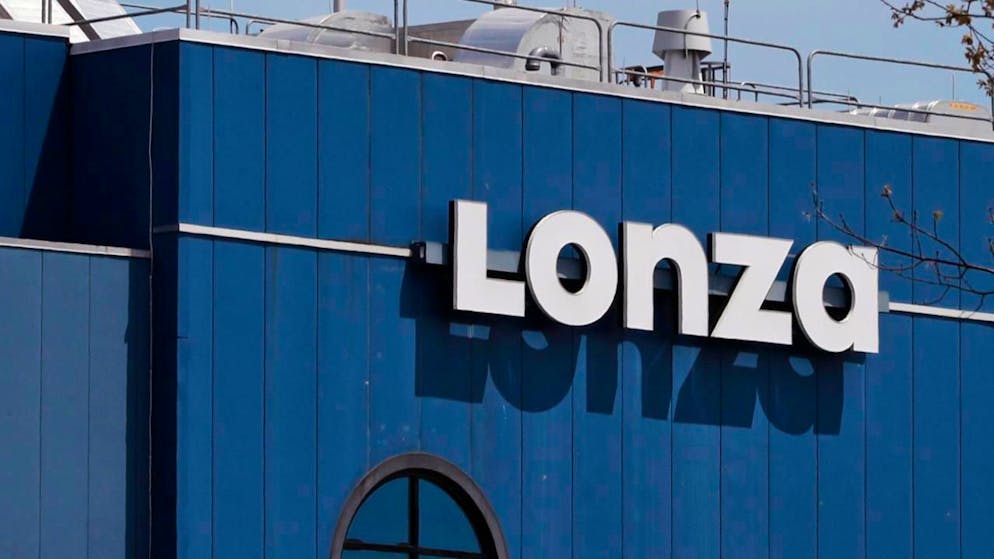 Lonza ist wieder im Wachstumsmodus. Der Pharmazulieferer hat 2025 nicht zuletzt dank des Kaufs einer grossen Produktionsanlage von Roche in Kalifornien kräftig zugelegt. (Archivbild)