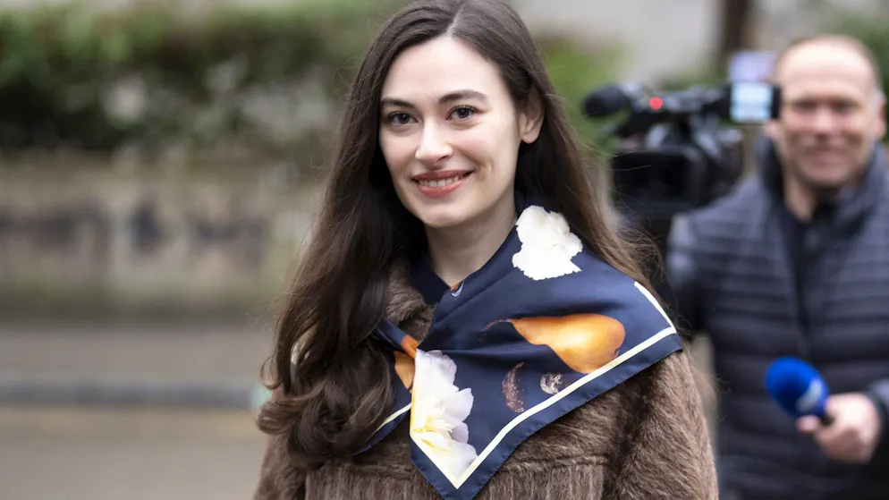 Schüsse auf Marienbild. Sanija Ameti schuldig gesprochen – so begründet das Gericht das Urteil
