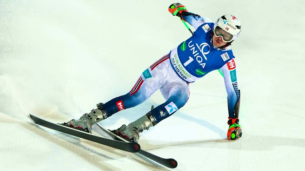 Grande spettacolo a Schladming. Kristoffersen s'infuria, ancora, dopo la vittoria di Meillard: «È completamente ridicolo»