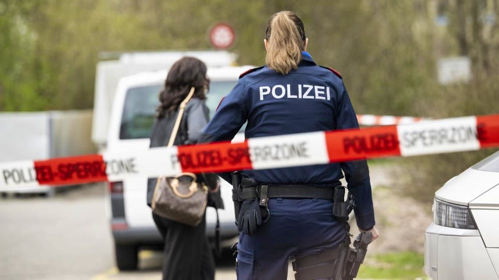 Agenti della polizia cantonale zurighese hanno proceduto all'arresto del latitante (immagini d'archivio)