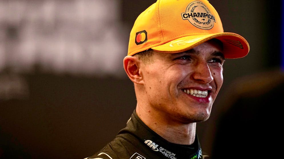 Tests en Formule 1. McLaren enfin en piste, Mercedes accumule les tours