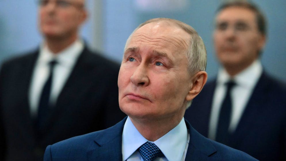 Guerra in Ucraina. L'annuncio di Trump: «Putin ha accettato la tregua per il gelo», mentre continuano le attività diplomatiche