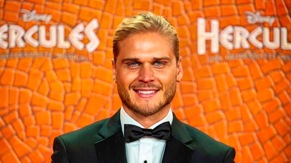 Rúrik Gíslason, former Icelandic footballer, has already won "Let's Dance", stirred up quiz shows and can soon be seen as a charismatic dog trainer in a comedy. (archive picture)