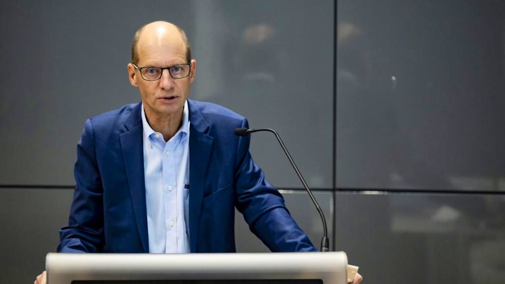 Philippe Eckert, président du conseil d'administration du RHNe, a expliqué qu'avec Réso.ne, l’idée est de créer des pôles de santé pluridisciplinaires, en collaboration avec les autres établissements autonomes de droit public (archives).