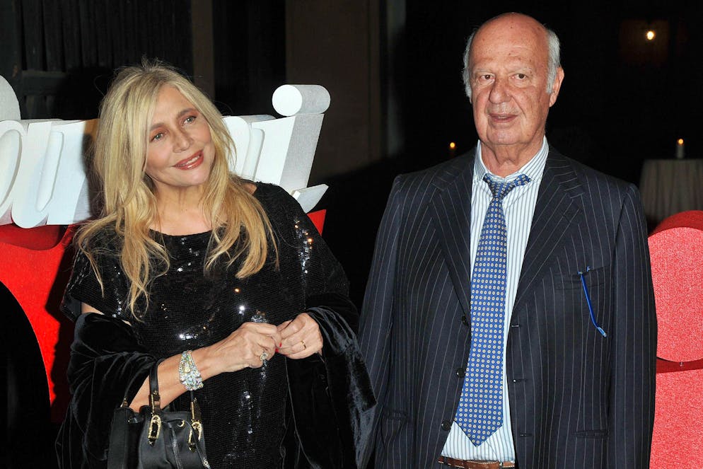 La conduttrice italiana Mara Venier e il marito, noto produttore, Nicola Carraro (foto d'archivio).