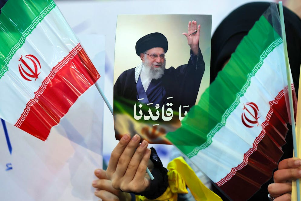 La Repubblica islamica guidata dall'ayatollah Ali Khamenei è sempre più vicina al collasso. 