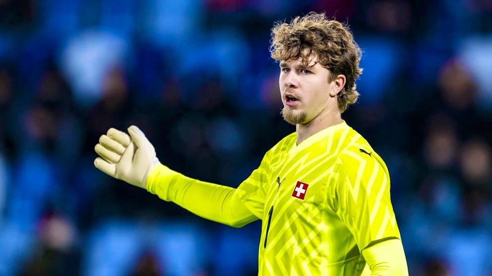 U21 national team goalie Silas Huber gets his chance at FCZ.