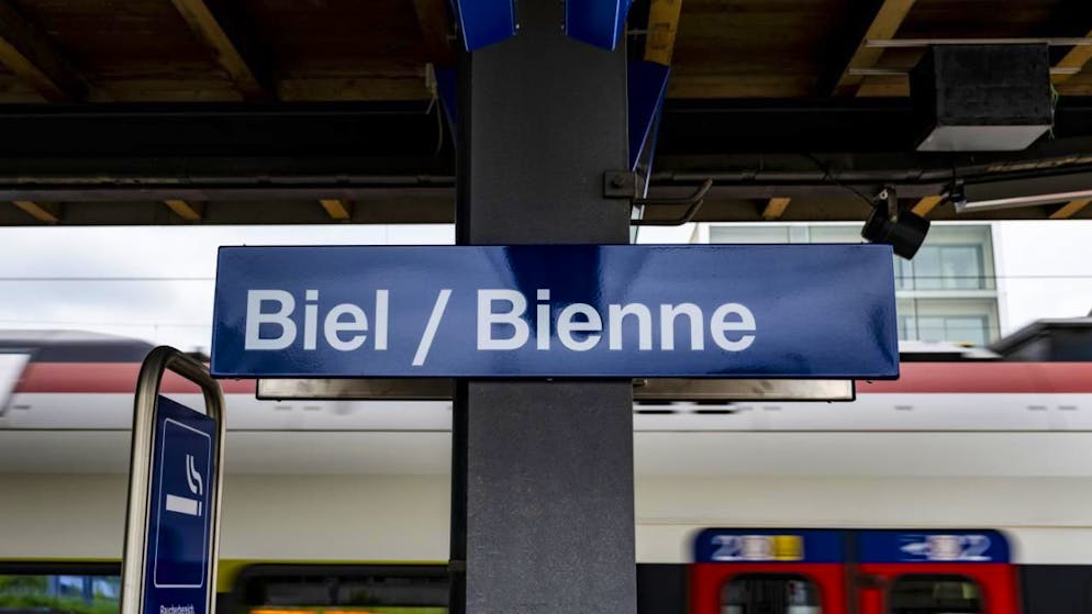 La ville de Bienne va édicter de nouvelles directives internes sur les questions problématiques. Elle espère ainsi rétablir la confiance au sein des pompiers biennois (image d'illustration).