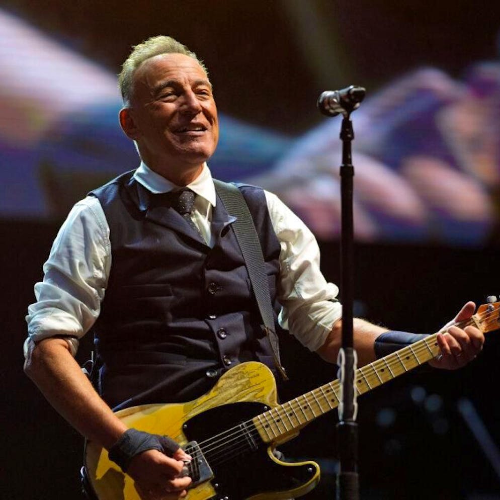 «L’armée privée du roi Trump». Bruce Springsteen chante son titre anti-ICE sur une scène de Minneapolis
