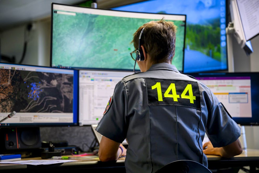 Le 1er janvier, entre 1h30 et 3h du matin, la Centrale d'urgence du 144 a reçu 171 appels en relation avec l'incendie meurtrier du Constellation à Crans-Montana.