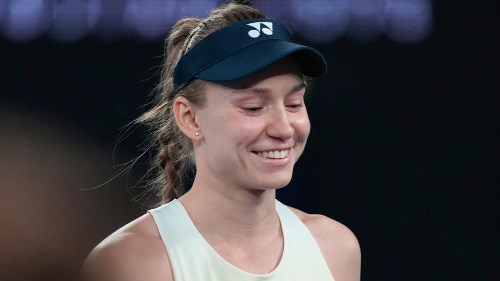Jelena Rybakina eröffnet die neue Saison mit einem zweiten Grand-Slam-Triumph