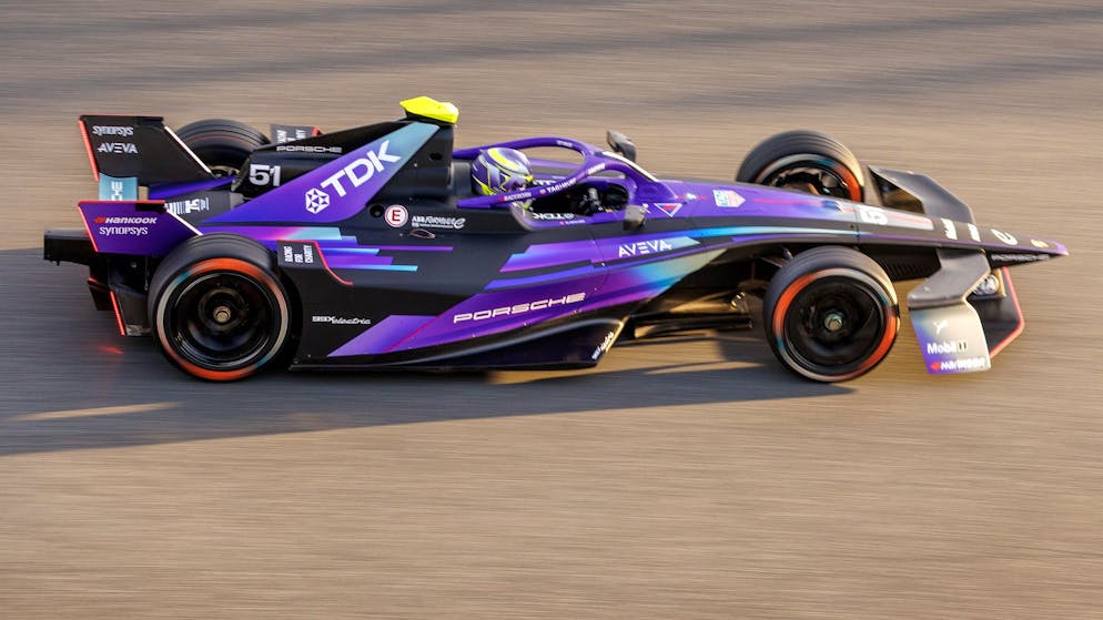 Formule E. Nico Müller convertit sa pole en podium à Miami