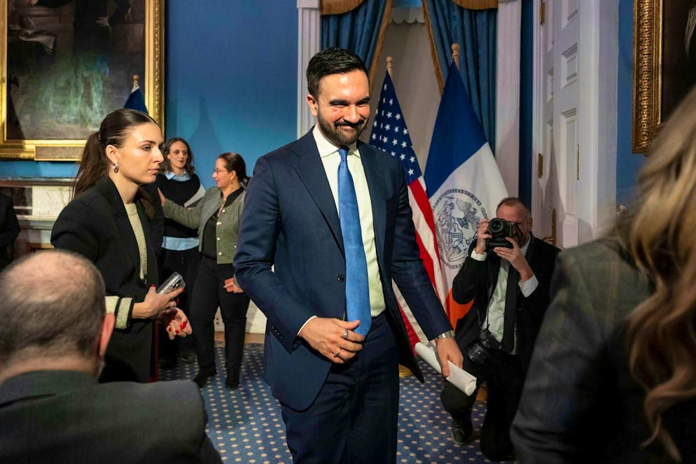 The mayor of New York is facing his first major crisis.