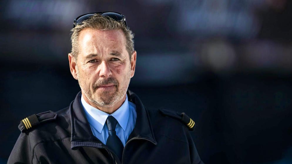 «Persona informata sui fatti». Il comandante dei pompieri di Crans-Montana convocato per un interrogatorio