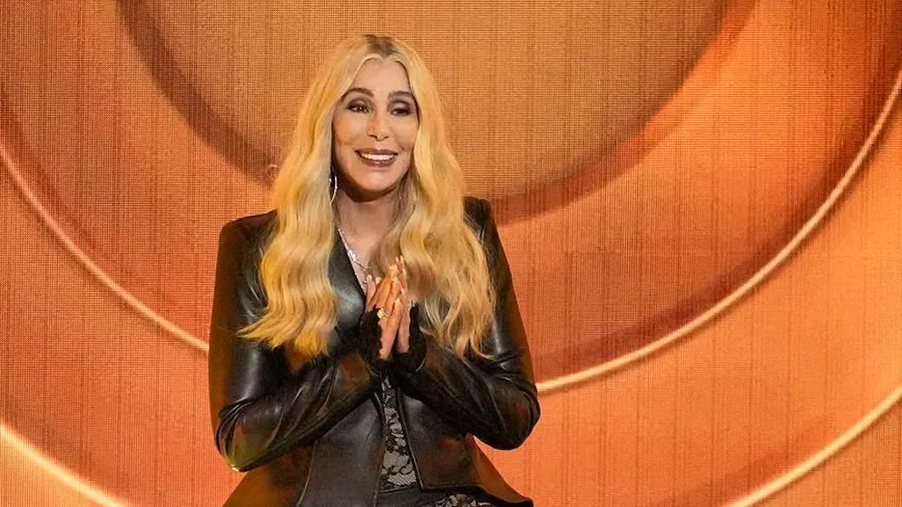 Premi della musica. Ecco l'imbarazzante intervento di Cher ai Grammy