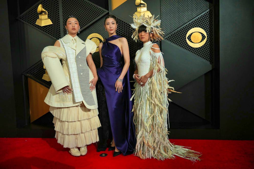 The best and most eye-catching outfits of the 2026 Grammys. Audrey Nuna, Ejae and Rei Ami (from left to right) are the singers of Huntr/x from "KPop Demon Hunters". They won the first Grammy for the K-Pop genre with the song "Golden".