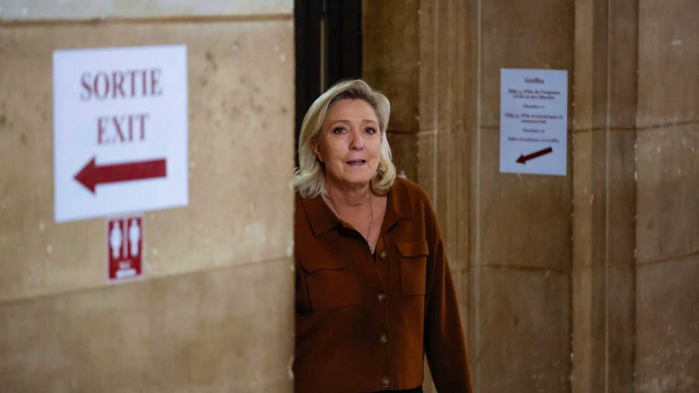 En première instance en mars 2025, Marine Le Pen avait été condamnée à cinq ans d'inéligibilité avec exécution immédiate.