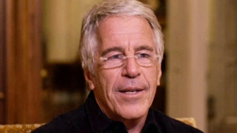 Une interview qui choque. Vidéo inédite : quand Epstein reconnaissait être un criminel