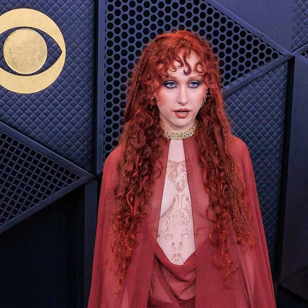 «Ce n'est pas désinvolte». Chappell Roan répond aux critiques sur sa robe controversée aux Grammy Awards