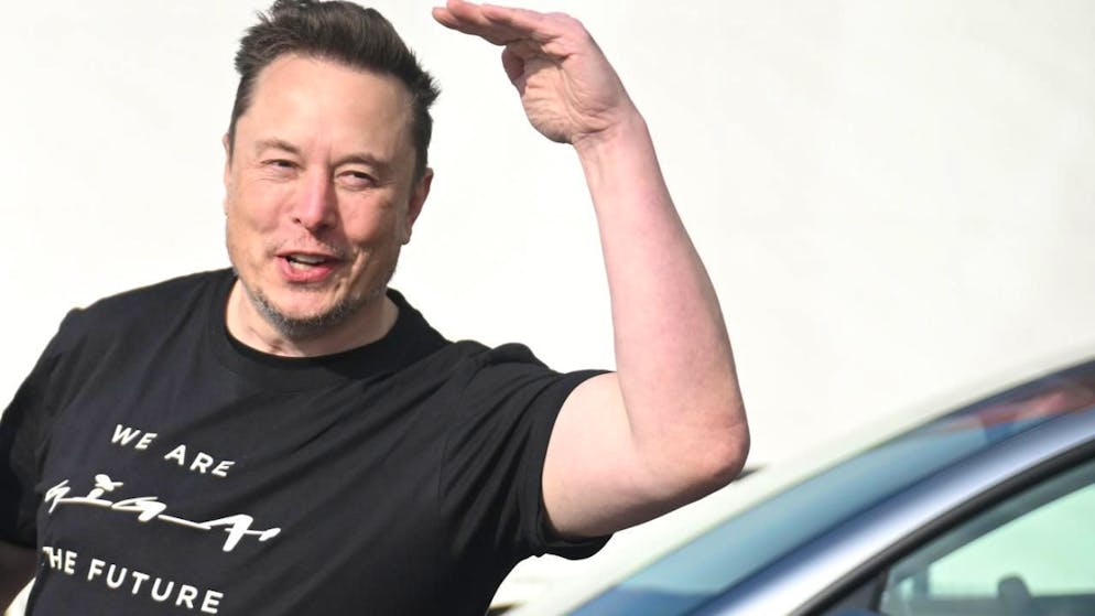 Elon Musk, propriétaire de la plateforme X, est convoqués le 20 avril par le parquet de Paris pour cybercriminalité (archives9.