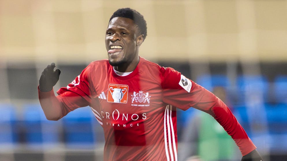 Keasse Bah jubelt über seinen Treffer zum 2:0.