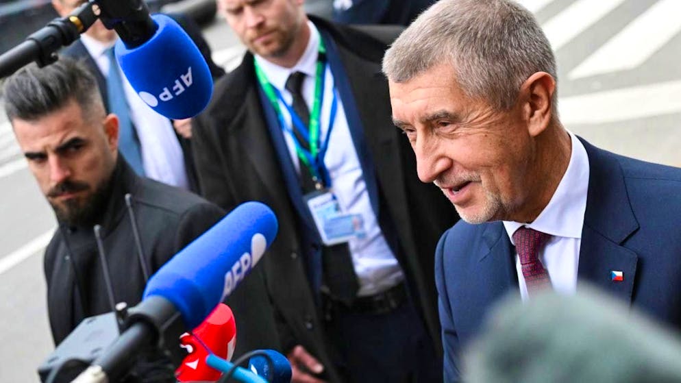 ARCHIVE - Czech Prime Minister Andrej Babis (r) speaks to the media. Photo: Harry Nakos/AP/dpa/Archive photo