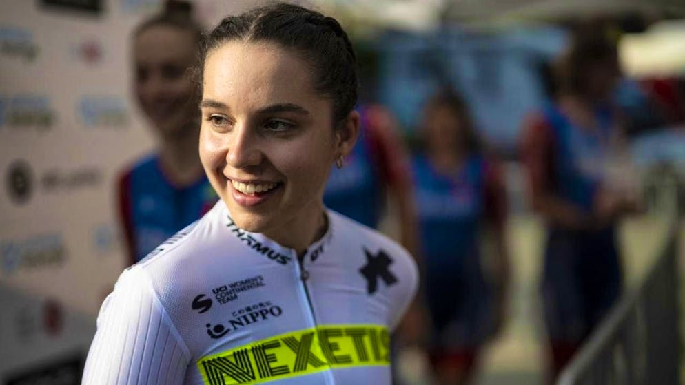 Jasmin Liechti beats her Swiss record by almost five seconds in the individual pursuit qualification