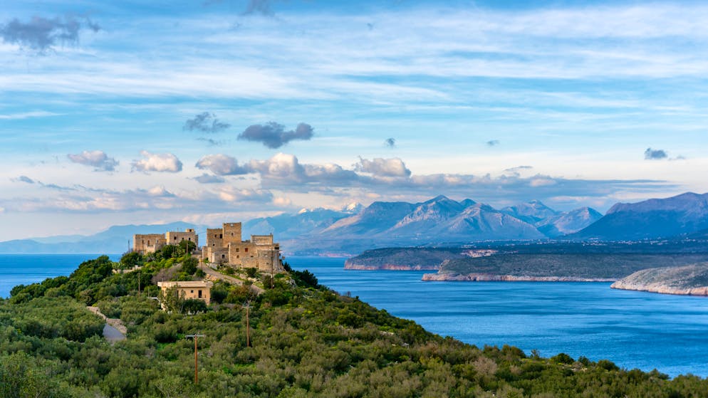 Centuries of isolation. On the Greek peninsula, almost all inhabitants have the same ancestor