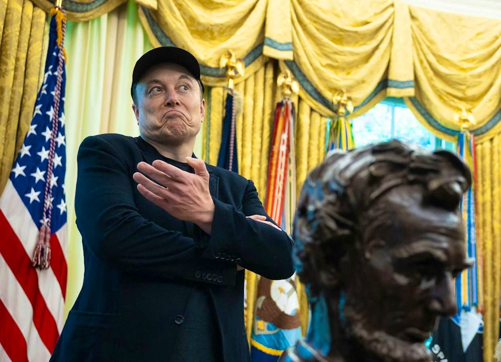 Elon Musk is not particularly popular with the Russians at the moment.