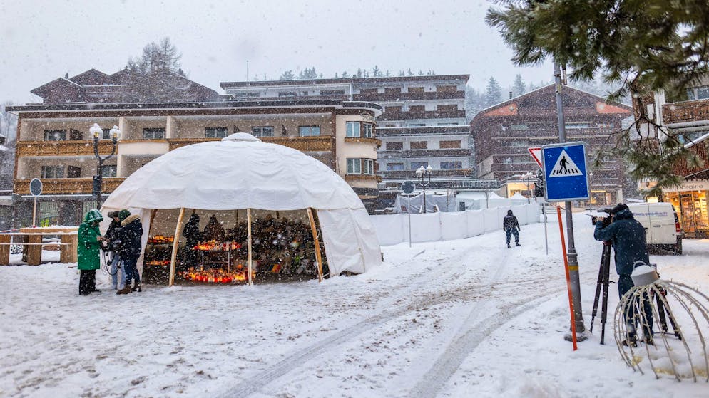 Tragödie in Crans-Montana VS. Unvollständige Brandschutzkontrollen: Kanton soll informiert gewesen sein