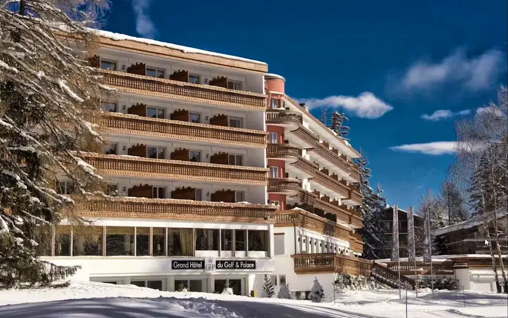 Das Grand Hotel du Golf et des Sports muss schliessen..