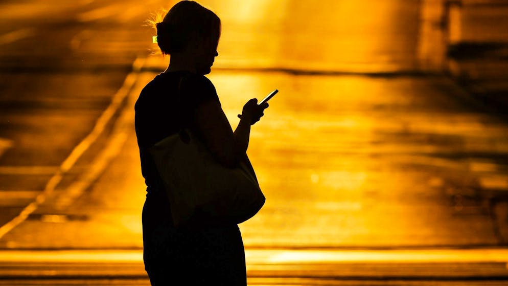 Foreign numbers should first be checked before you call them back.