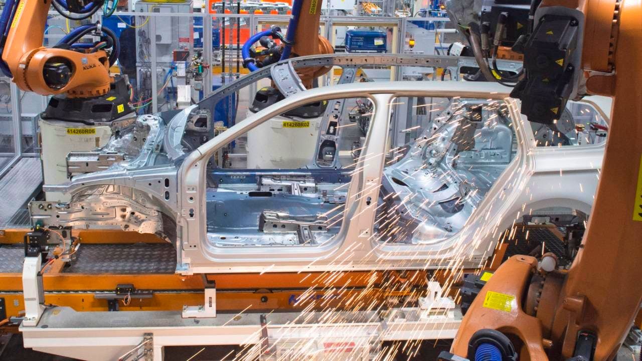 Volkswirtschaft. Deutsche Industrie fertigt wieder weniger – auch wegen Autobranche