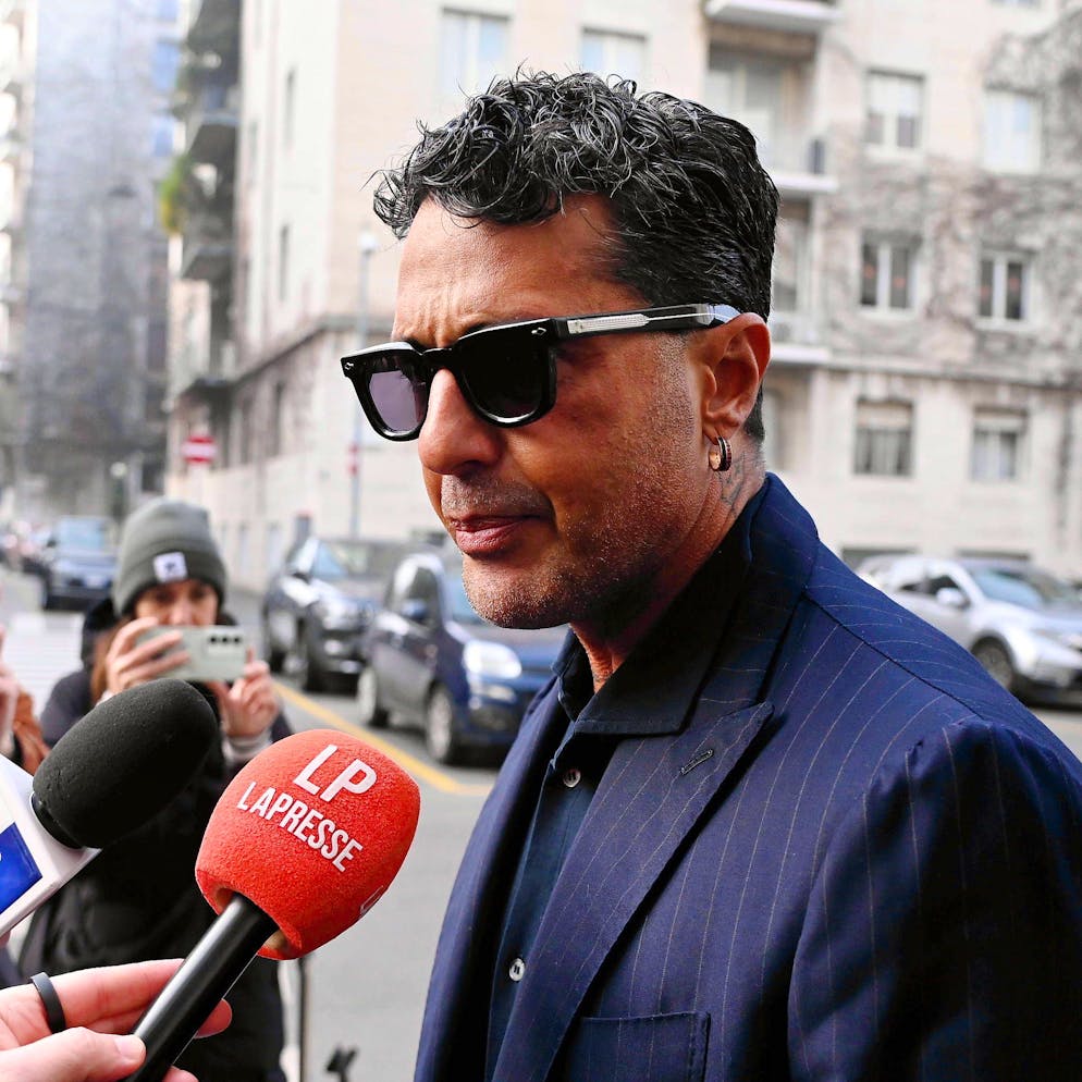 È la fine di Falsissimo?. Mediaset trascina Fabrizio Corona in tribunale: chiesti più di 150 milioni di risarcimento. Ecco perché