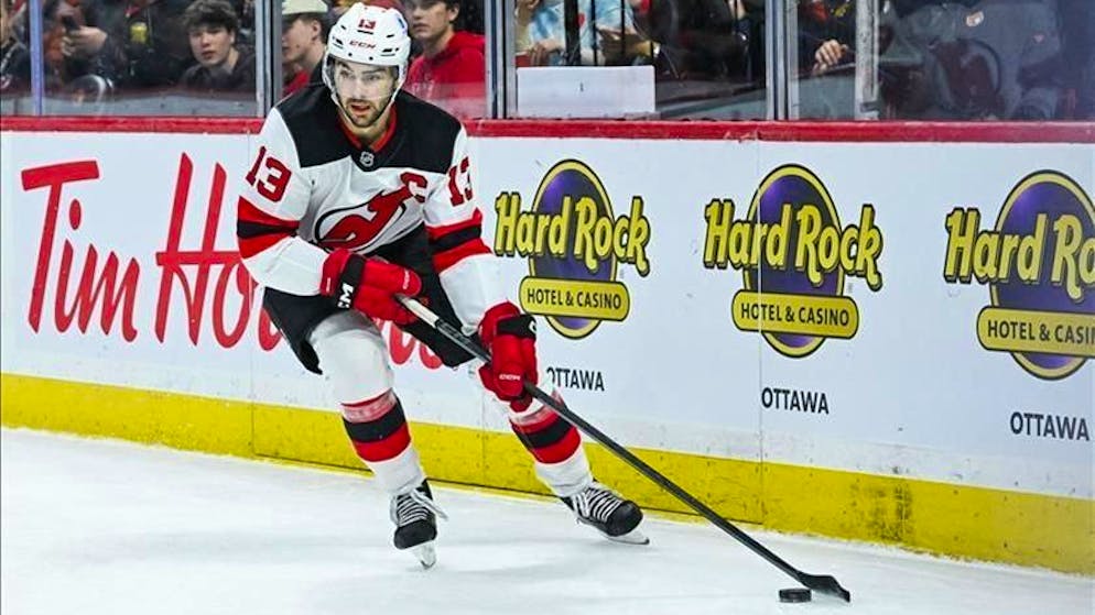 NHL. Nico Hischier a segno nella notte