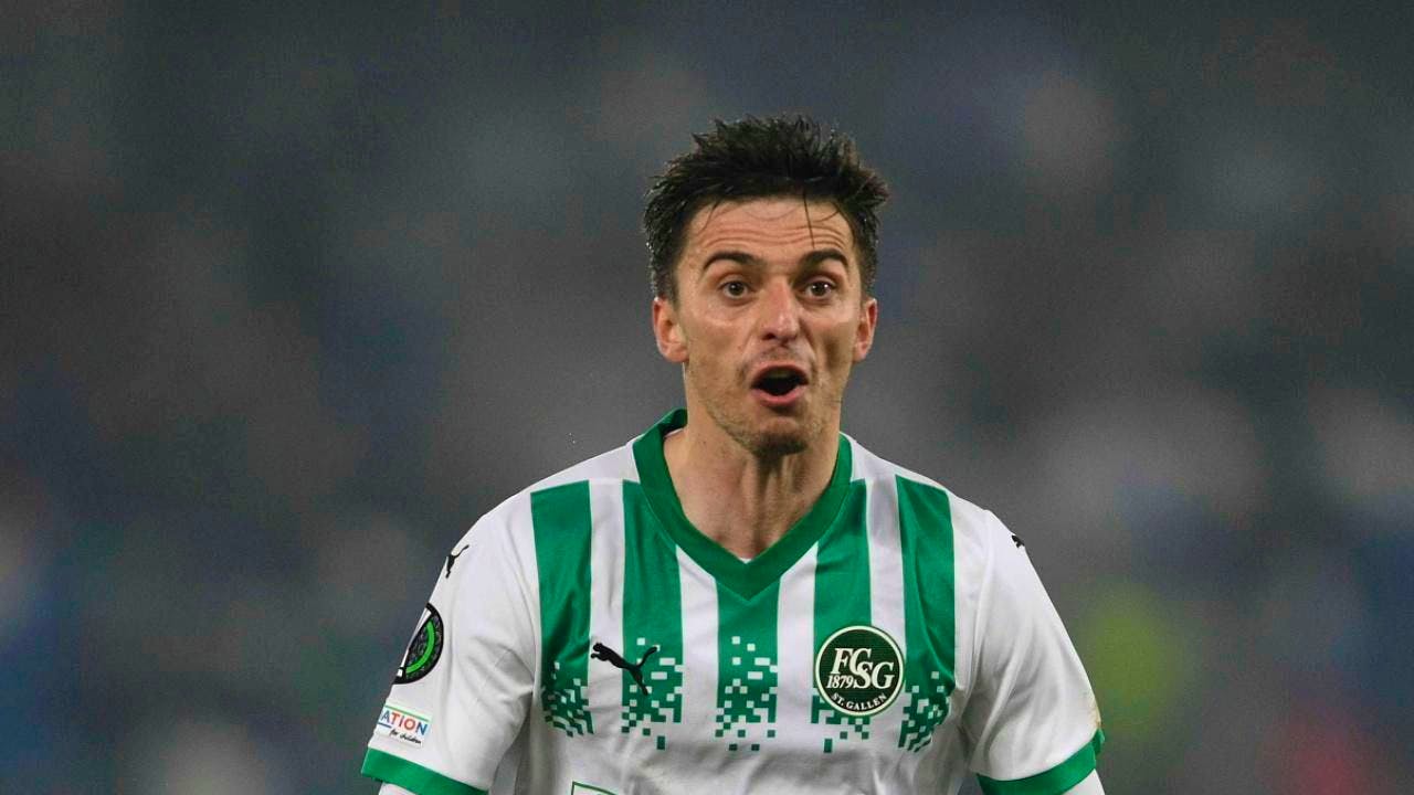 Super League. Albert Vallci from St. Gallen to Sturm Graz