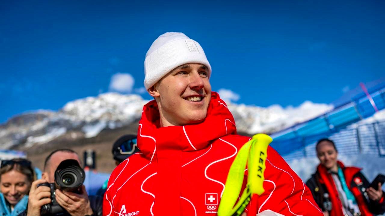 Alpine skiing. Franjo von Allmen remains calm in the hustle and bustle