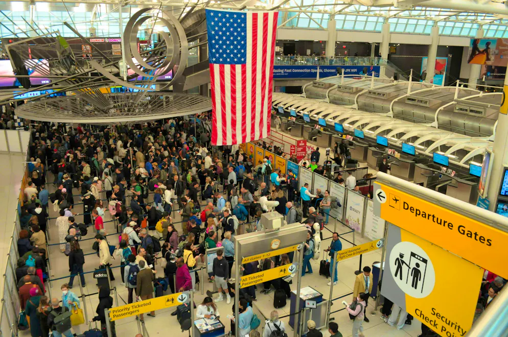 Les personnes entrant aux Etats-Unis feront-elles bientôt la queue plus longtemps ? Ici à l'aéroport international John F. Kennedy de New York City. (archives)