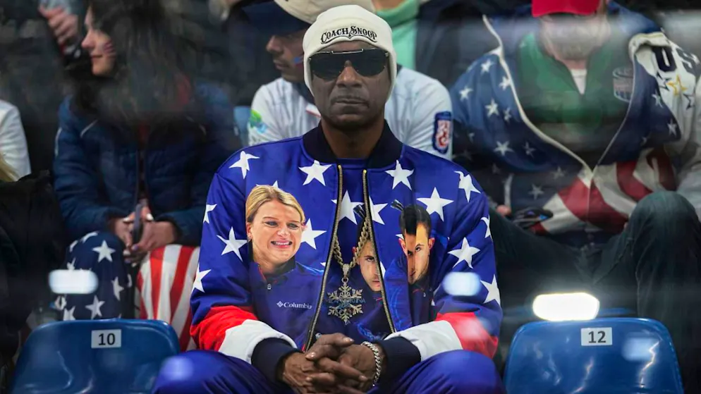 Auffälliger Rapper mit seltenem Pin: Snoop Dogg ist in Cortina d'Ampezzo omnipräsent