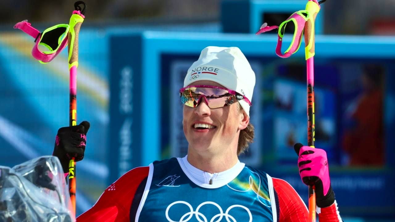 Cross-country skiing. Klaebo's first Olympic gold over the distance