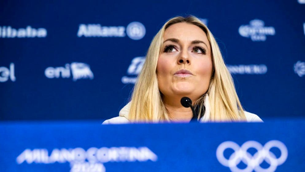 Alpine skiing. Vonn with complicated shin fracture