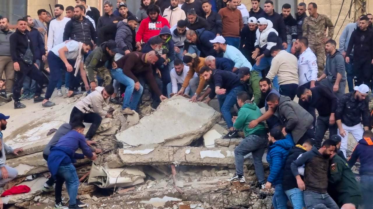 Aktuell. Wohnhaus im Libanon eingestürzt – 14 Tote