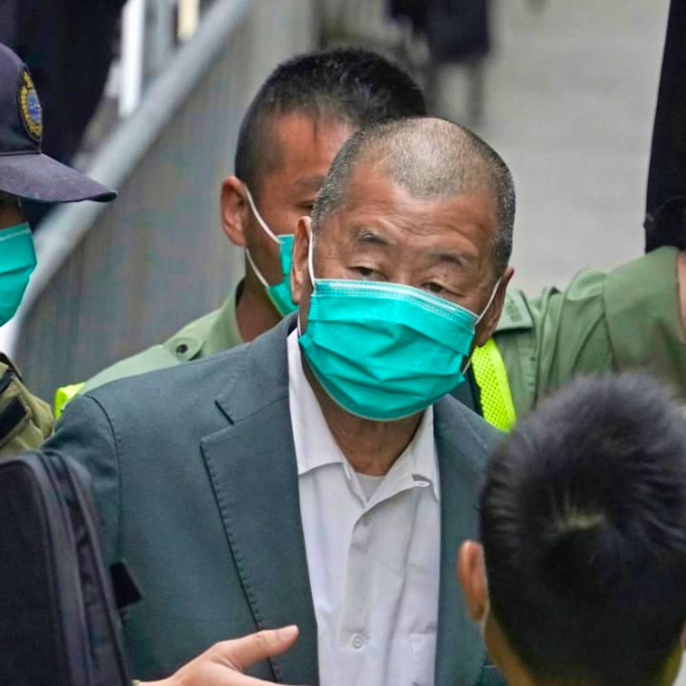 «Un arrêt de mort». Hong Kong : le militant pro-démocratie Jimmy Lai écope de 20 ans de prison