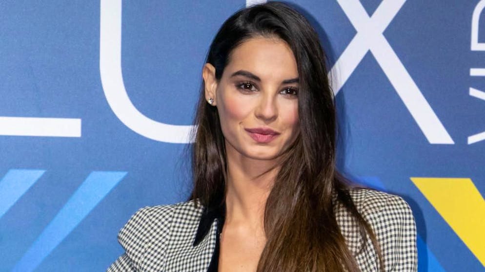 Serie TV. Francesca Chillemi in, Can Yaman out per la terza stagione di «Viola come il mare»