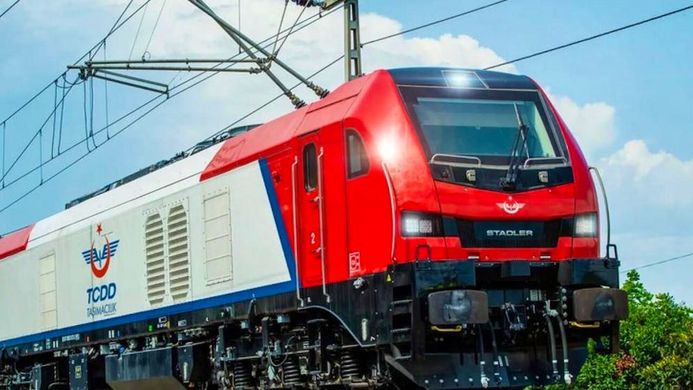 Industria ferroviaria. Stadler Rail vende 35 locomotive in Turchia, boom del trasporto merci
