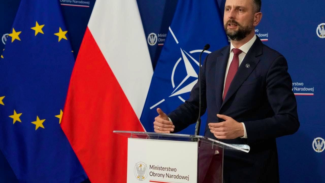 Politics. Poland plans rapid military reserve intervention force