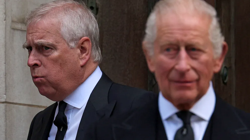 Le silence royal se fissure. Charles III et William sortent de leur réserve et mettent la pression sur Andrew
